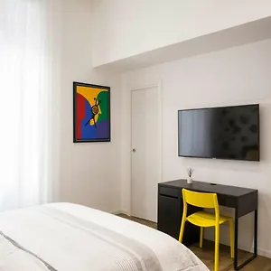 Oda ve Kahvaltı Four Elements, Roma